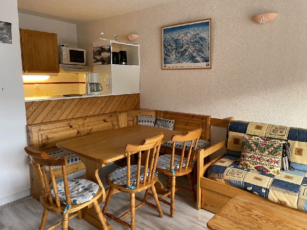 Appartement - MORILLON LES ESSERTS