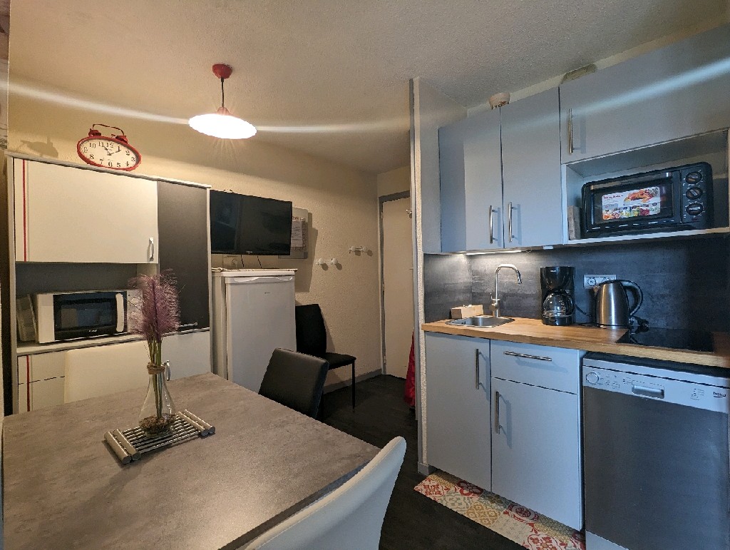 Appartement - MORILLON LES ESSERTS