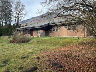 Local Commercial - Samons